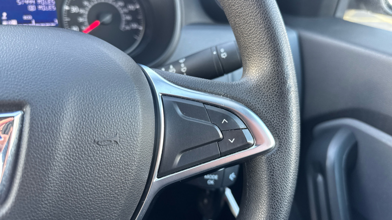 Dacia Duster 1.6 SCe Essential 5dr Petrol Estate